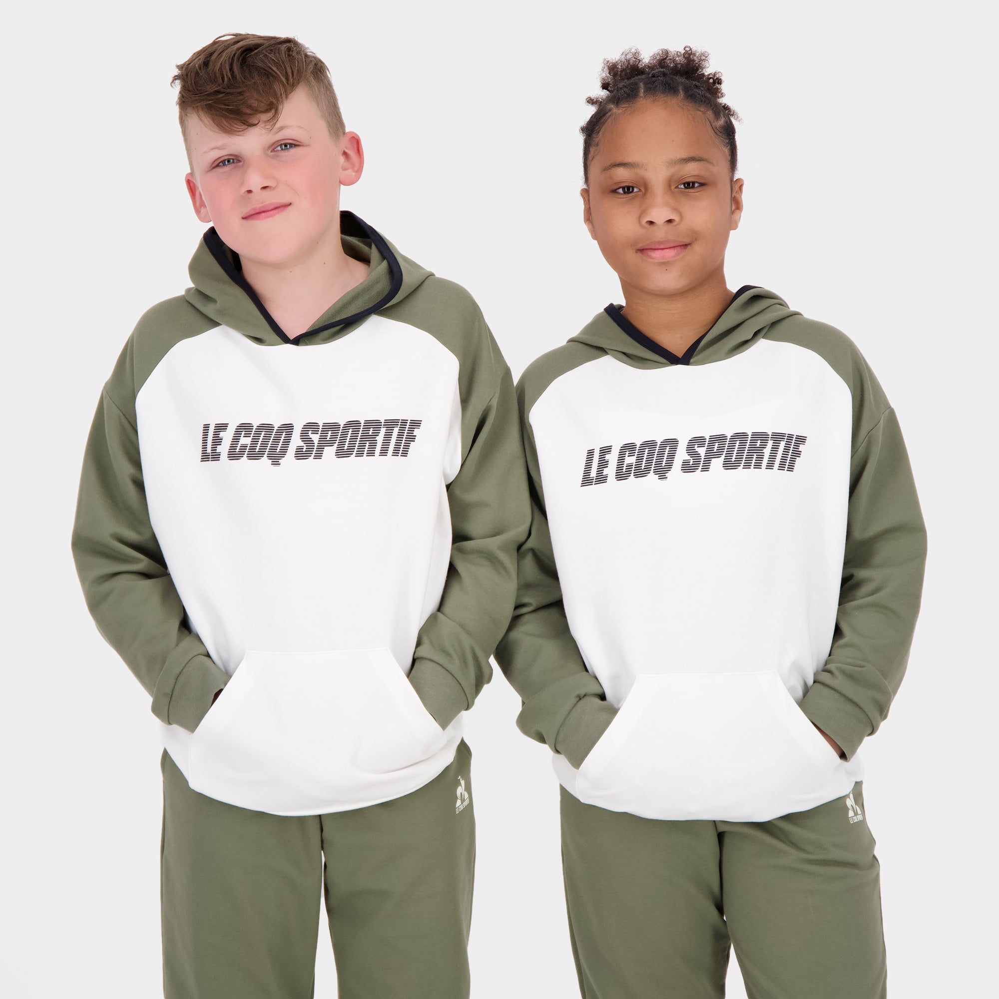 2520306-GRAPHIQUE Hoody N°1 Enfant marshmallow | Sweat zippé à capuche Enfant