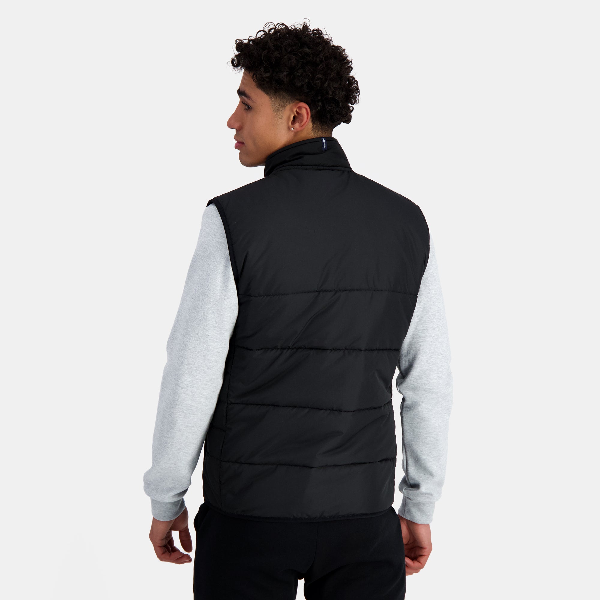 2410025-ESS DOUDOUNE SL N°1 M black  | Chaqueta De Plumón sans manche Hombre