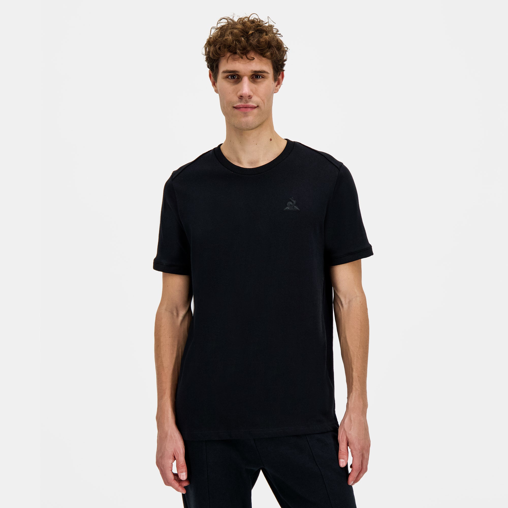 2410404-ESS T/T Tee SS N°1 M black  | Camiseta Hombre