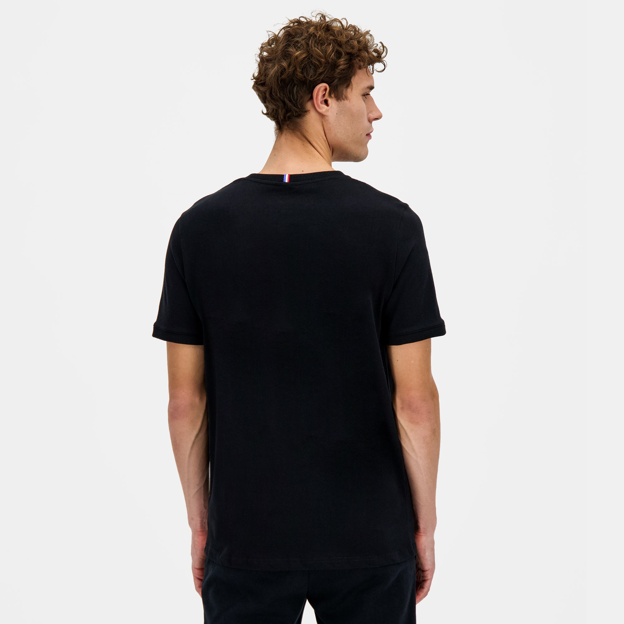 2410404-ESS T/T Tee SS N°1 M black  | Camiseta Hombre