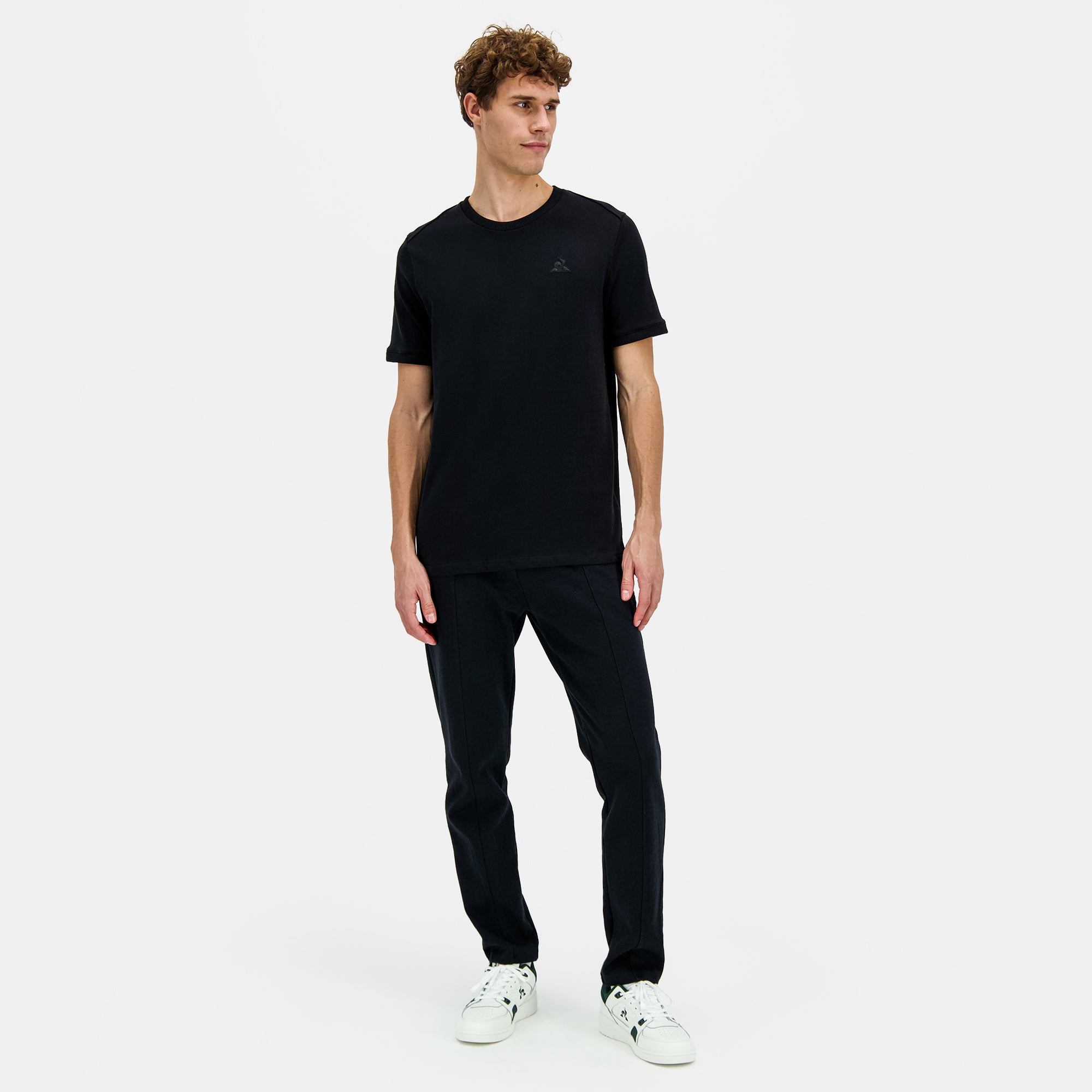 2410404-ESS T/T Tee SS N°1 M black  | T-Shirt für Herren