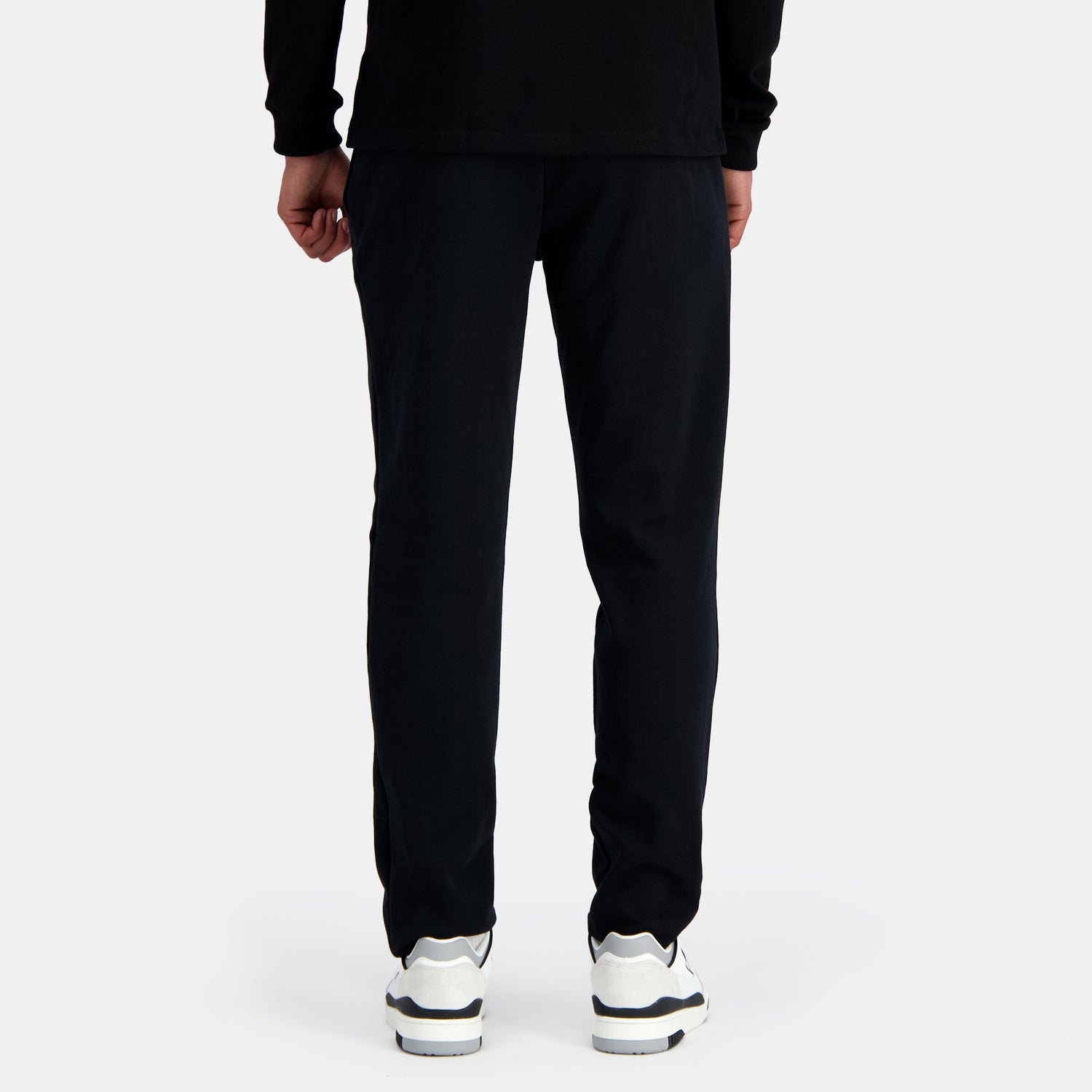 2410428-ESS T/T Pant Straight Uni M black  | Trousers coupe droite for men