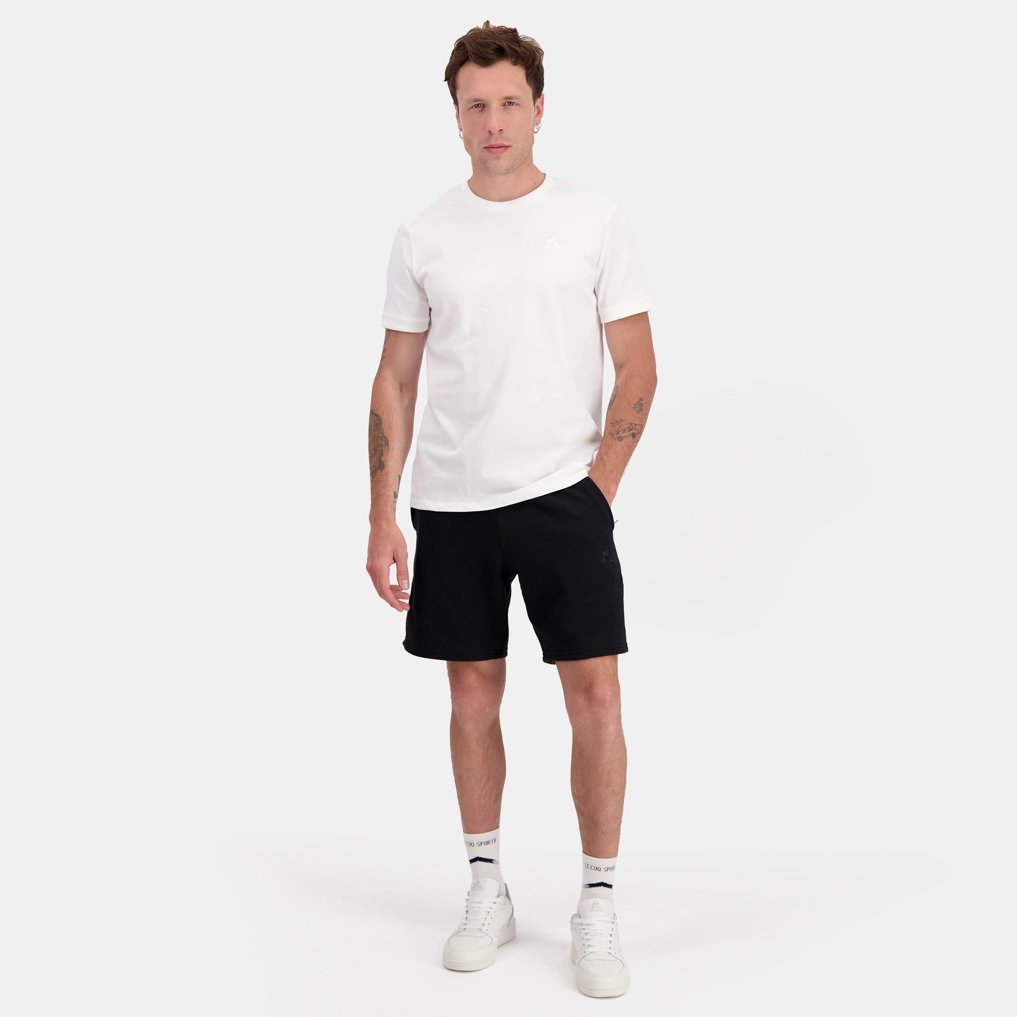 2410907-ESS T/T Short Regular N°2 M black  | Shorts for men