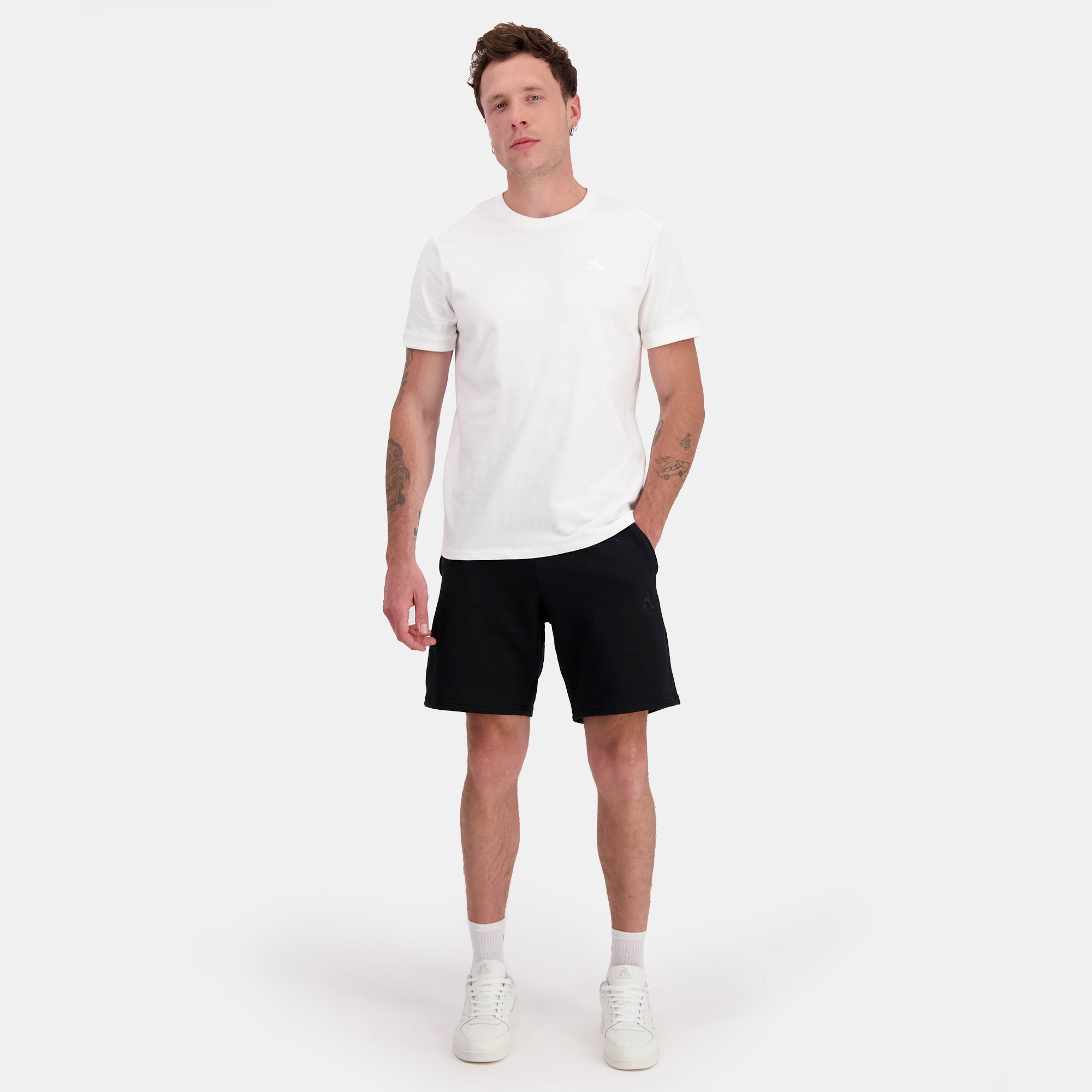 2410907-ESS T/T Short Regular N°2 M black  | Shorts for men