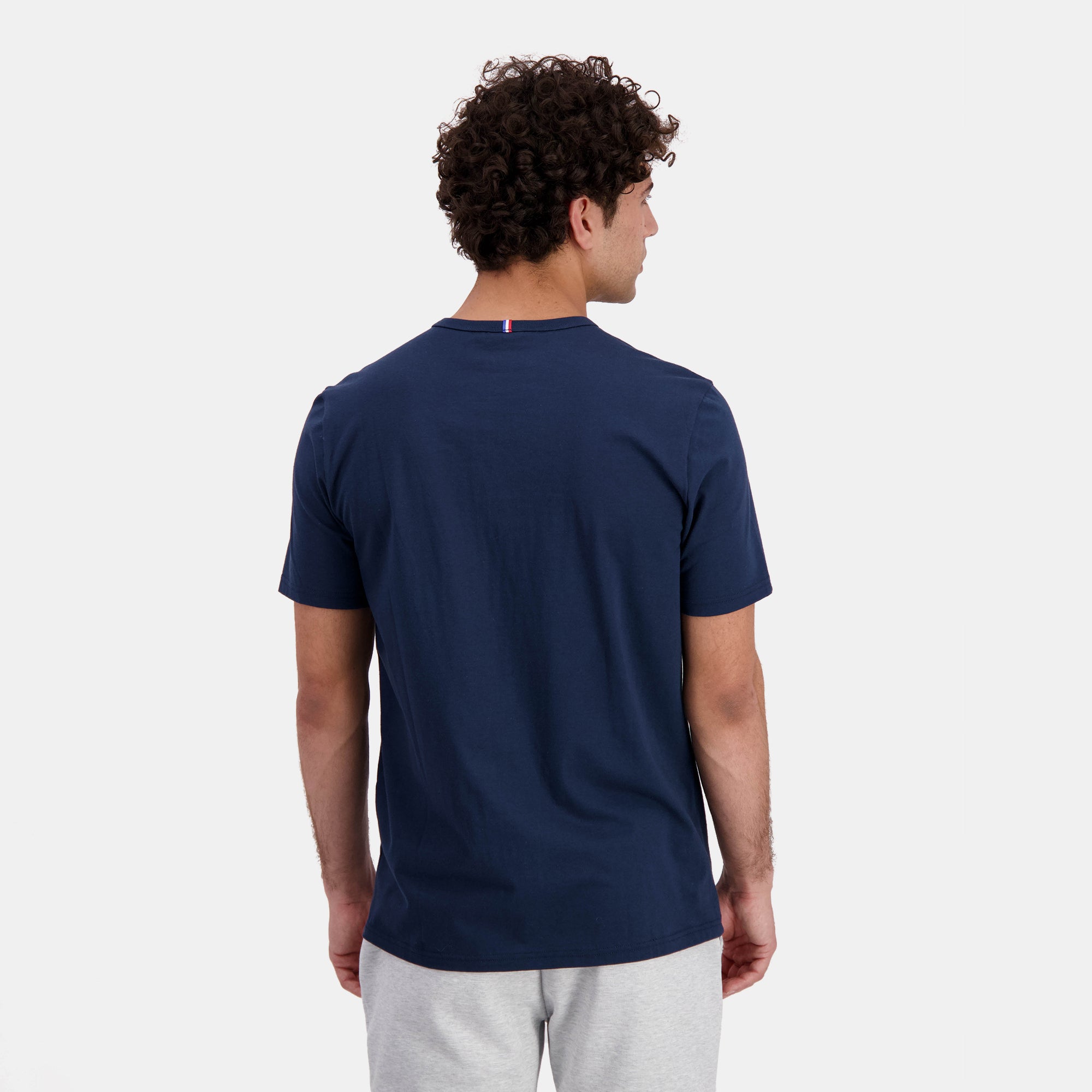 2422104-ESS Tee SS N°1 M dress blues | T-shirt Homme