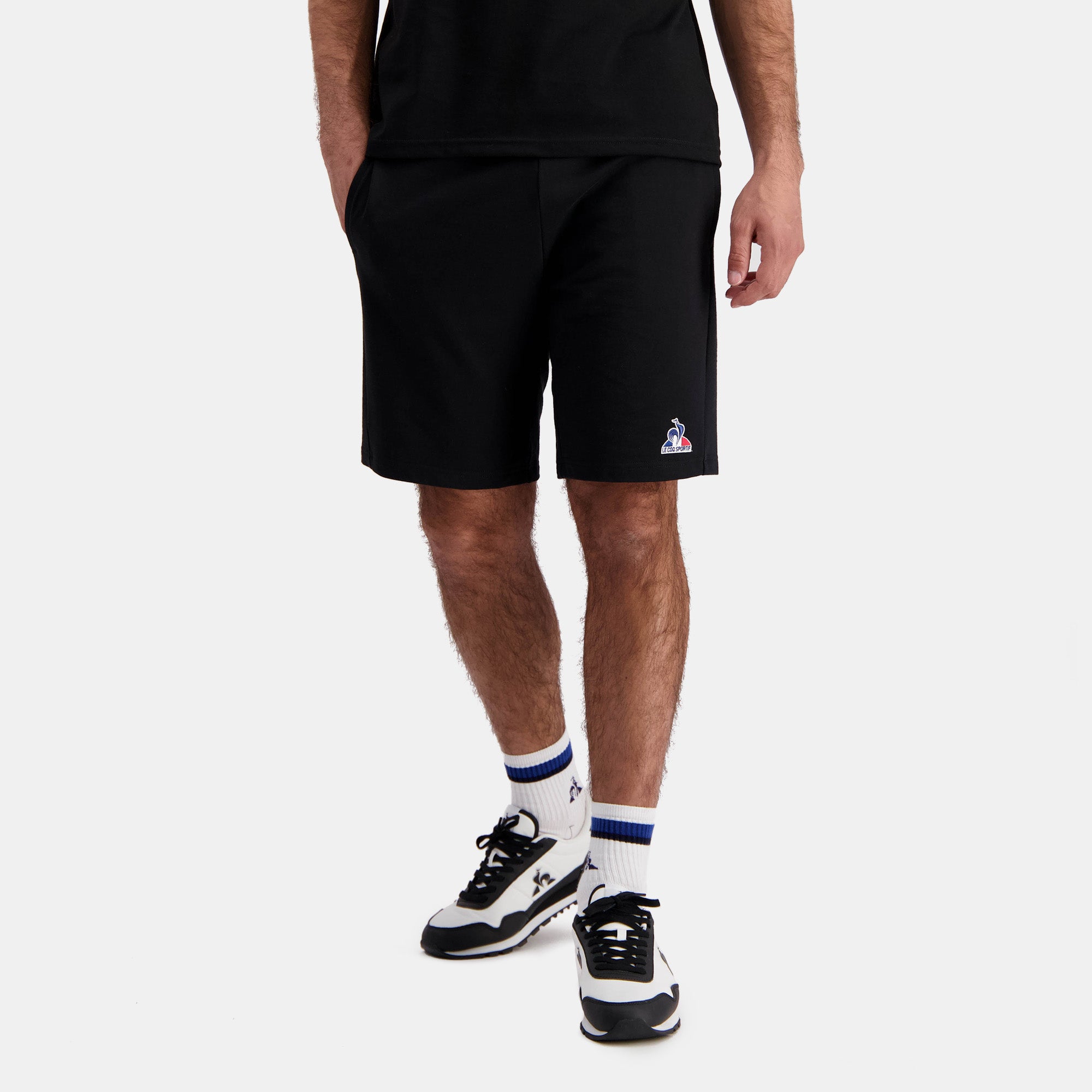 2422174-ESS Short N°2 M black | Short Homme